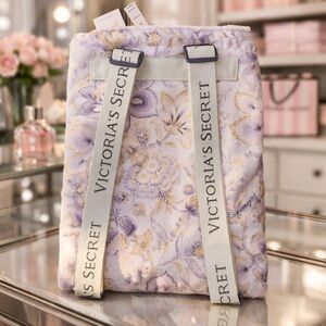 NWT Victoria's Secret 2 in 1 Towel Backpack Floral Lilac/Yellow